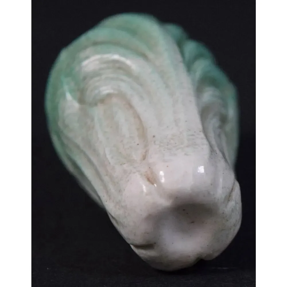 Chinese Porcelain Cabbage Snuff Bottle